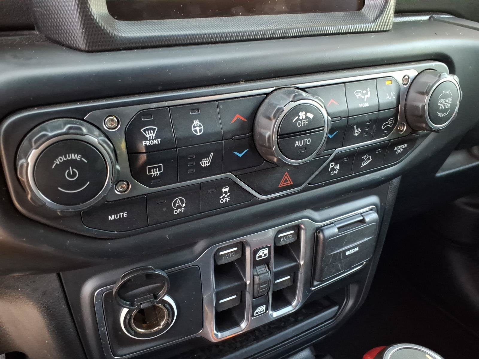 2019 Jeep Wrangler Unlimited Sahara***SUPER FUN!!