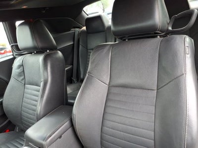 2013 Dodge Challenger SXT Plus