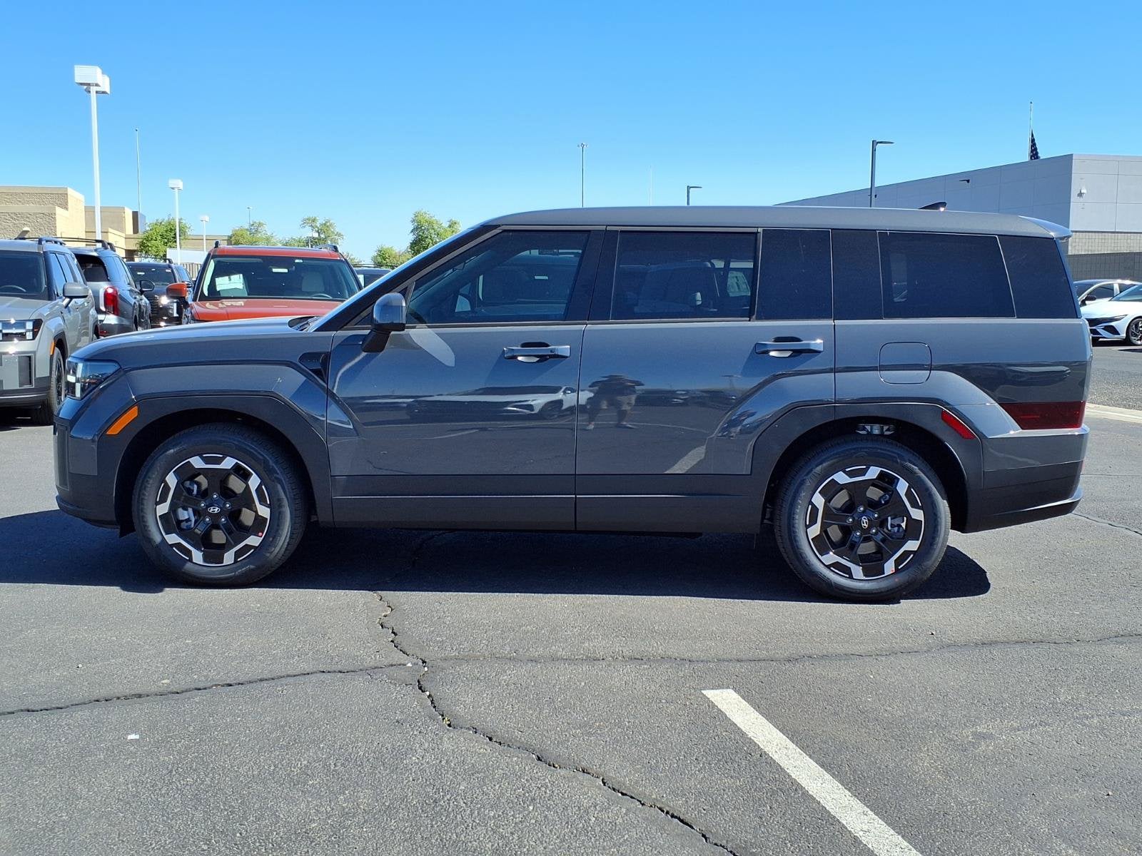 2027 Hyundai Santa Fe SE
