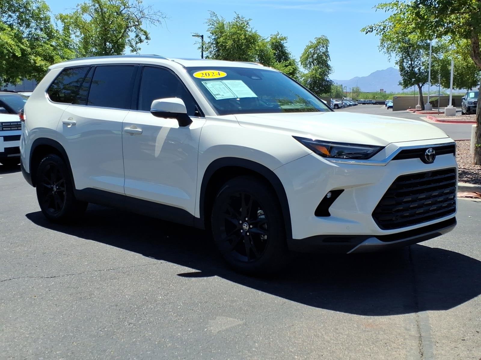 2024 Toyota Grand Highlander Base