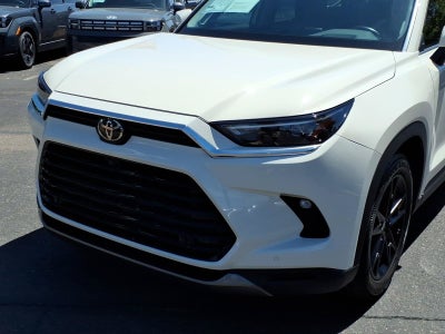 2024 Toyota Grand Highlander Base