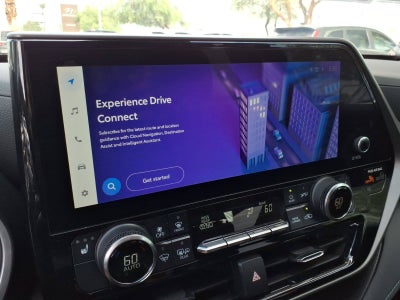 2023 Toyota Highlander Base
