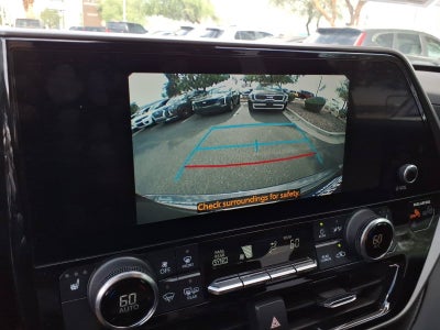 2023 Toyota Highlander Base