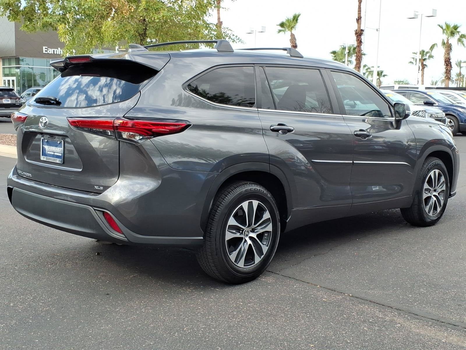 2023 Toyota Highlander Base