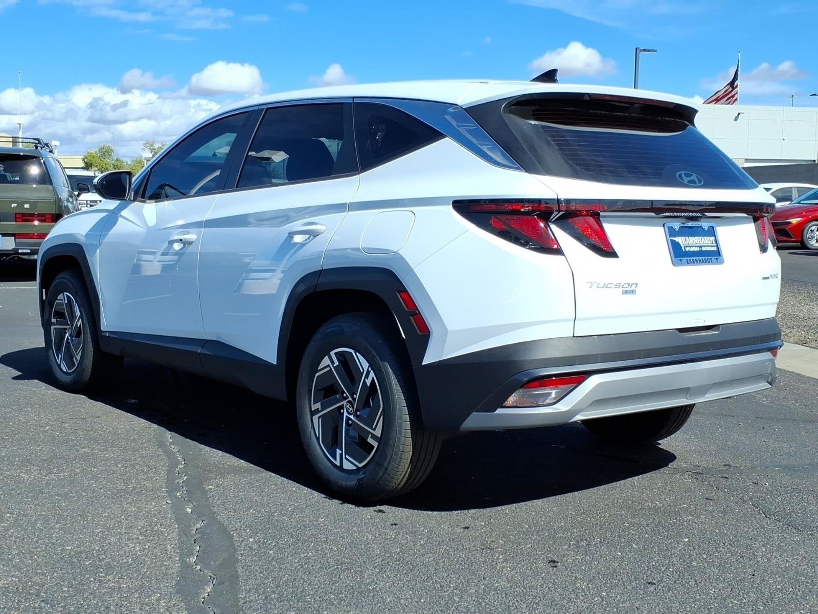 2026 Hyundai Tucson Hybrid Blue SE