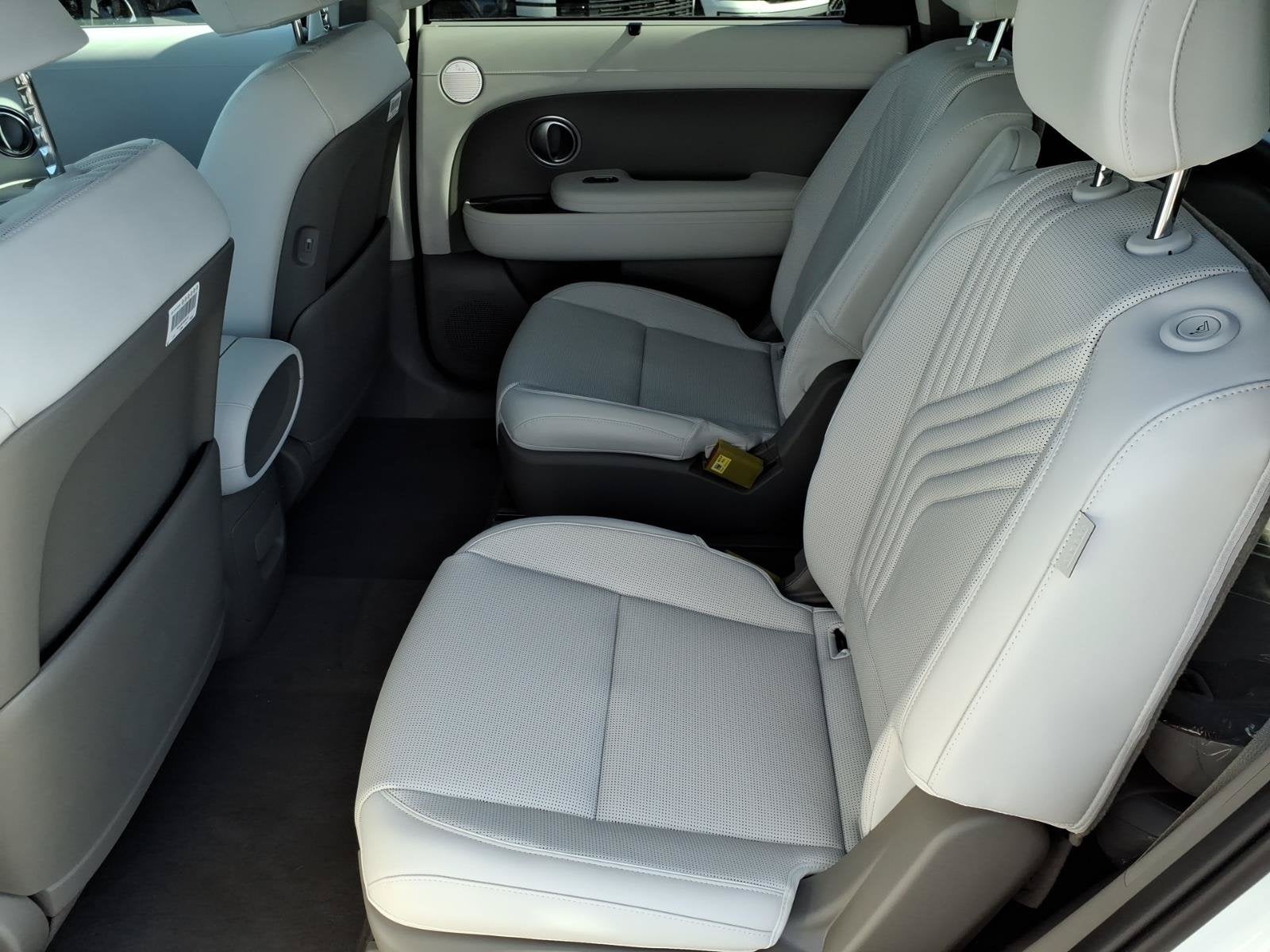 2027 Hyundai Palisade Hybrid Blue SEL Premium 7P