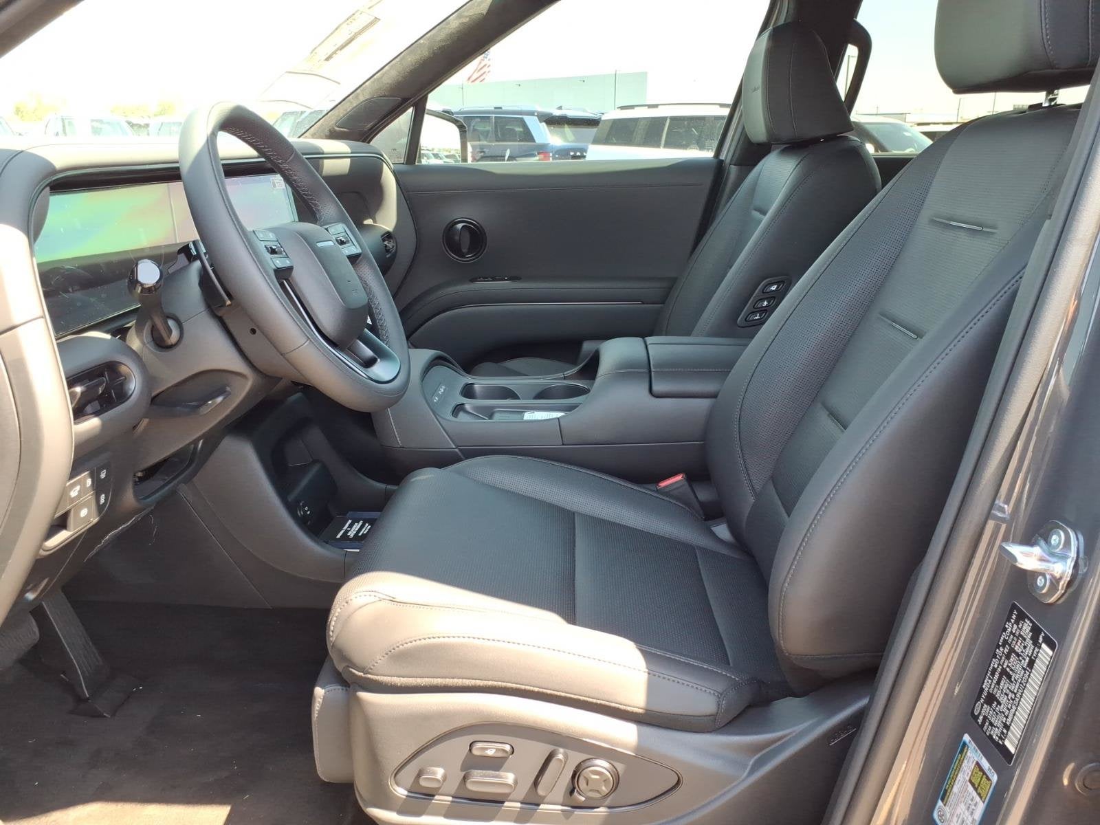 2027 Hyundai Palisade Hybrid Calligraphy Black Ink
