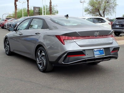 2024 Hyundai Elantra Limited