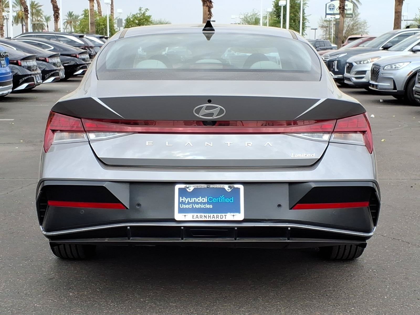 2024 Hyundai Elantra Limited