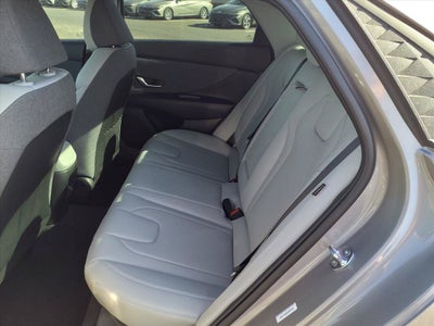 2025 Hyundai Elantra Limited