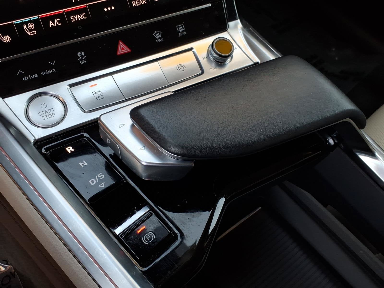 2019 Audi e-tron Prestige***HARD TO FIND!