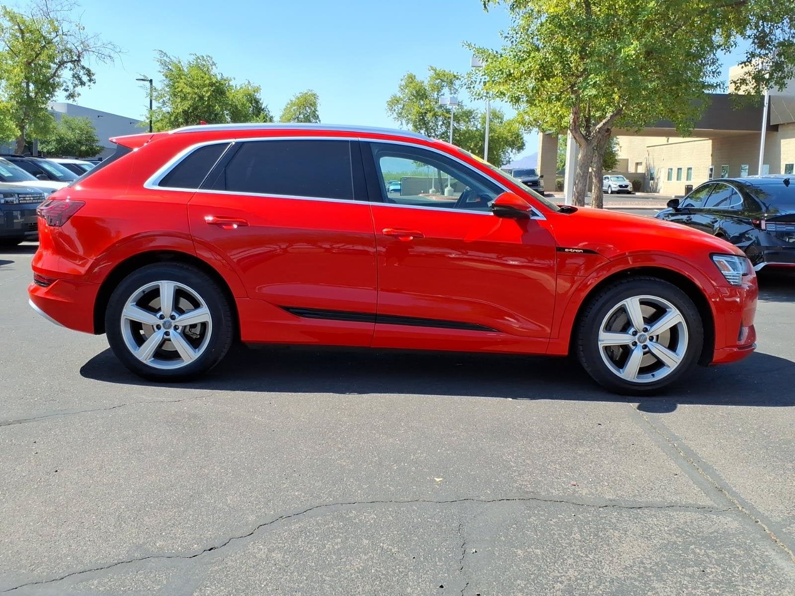 2019 Audi e-tron Prestige***HARD TO FIND!